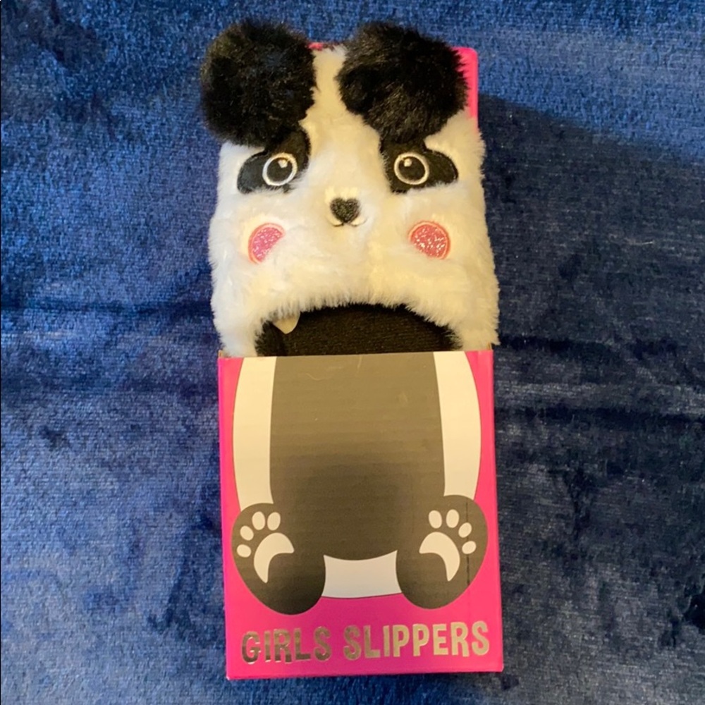 Girl’s Panda Critter Slippers Small Medium